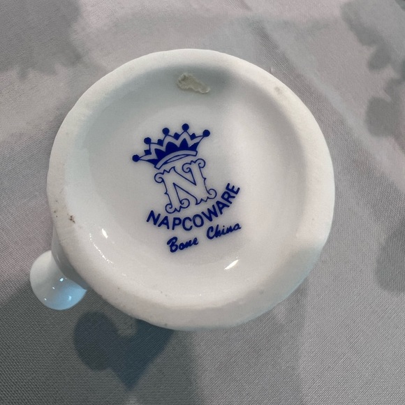 Miniature bone China miniature flower figurines - Picture 12 of 13